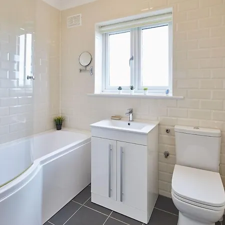 Host & - Coach Holiday home
