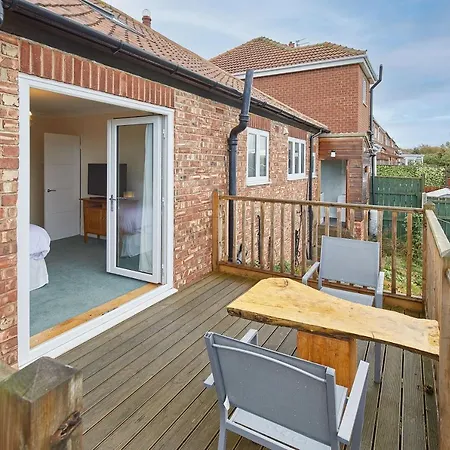 Host & - Coach Semesterbostad Brotton